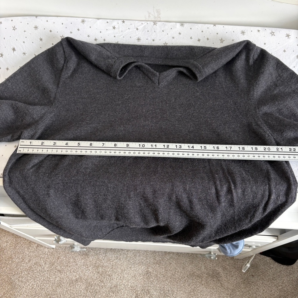 SIMONS 100% Wool V-Neck Sweater Dark Grey Size XXL Made in Italy - Picture 12 of 13